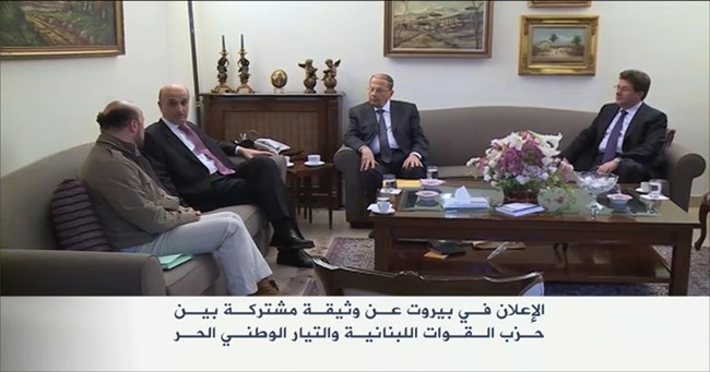 لقاء مفاجئ بين الزعيمان المسيحيان الأبرزان في لبنان بعد انقطاع دام 27 عاما