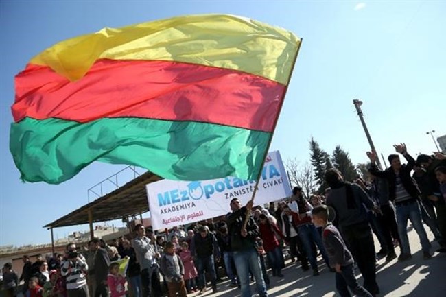 تركيا تقصف الأكراد في سوريا ودمشق تحتج