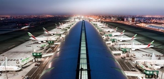 نمو حركة المسافرين الشهرية في مطار دبي حوالى 8