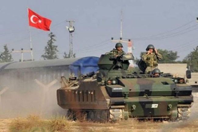 تركيا تستعد لعملية برية على الحدود السورية