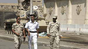 تفجير حافلة شمال مصر ومقتل ثلاثة من الشرطة